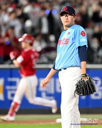  Confused Park Se-woong allows solo shots to Jihoon Choi