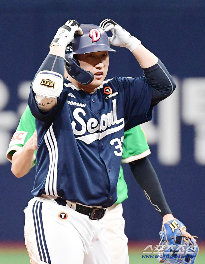  Kim In-tae's two-run double to turn the game around in the seventh inning