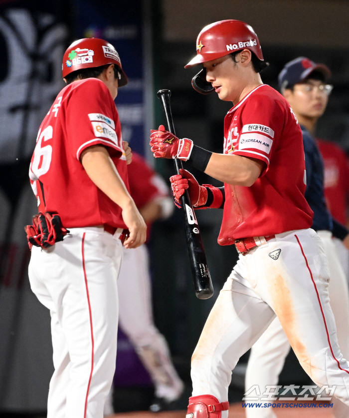  Solo shot Jihoon Choi, score 5 to 0!
