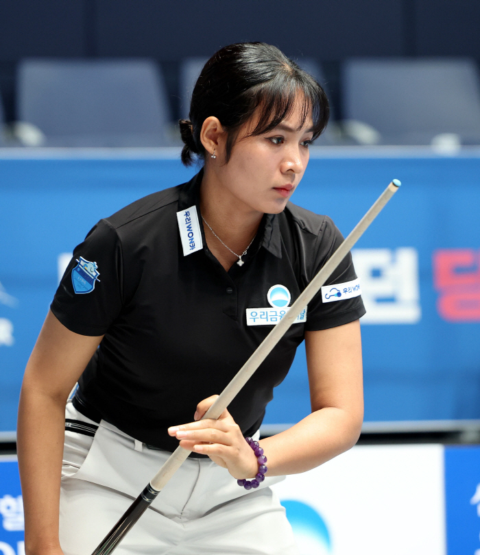 The Queen is back Throng Piavi won the revenge match against Kim Min-ah in a year and five months. Winning two consecutive LPBA competitions  winning nine individual titles