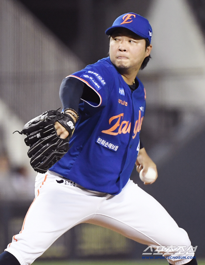 Son Ah-seop, the winning contractor with two RBIs, scored a decisive goal. Moon Dong-ju won 9 times Kim Seo-hyun's sweat 25S Hanwha won 5-4. LG begins to chase the 2G car