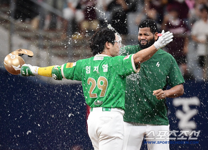 Taekyeon Kim collapsed! Lim Ji-yeol's walk-off hit in the bottom of the ninth inning → Kiwoom, Doosan beat Doosan again 4-3