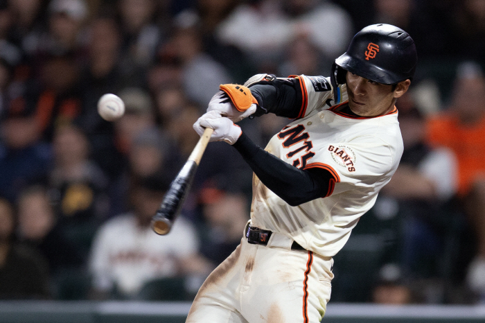 He hit well in May, but after Lee Jung-hoo, 9G consecutive hits frustrated by strikeout pitchers, and a batting average of 260,000 won