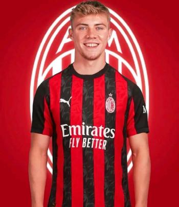 Hoyloon's Italy COMEBACK!→AC Milan lease offer...If you do well, you can recruit him completely