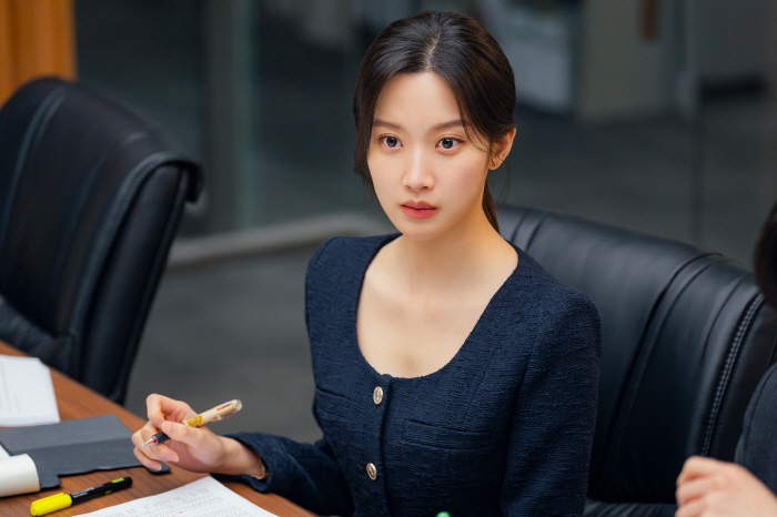 Kang Hee-ji full of spirit → Warm ending greetings...Lawyer Transformation Moon Ga-young Ends 'Seocho-dong' Perfectly