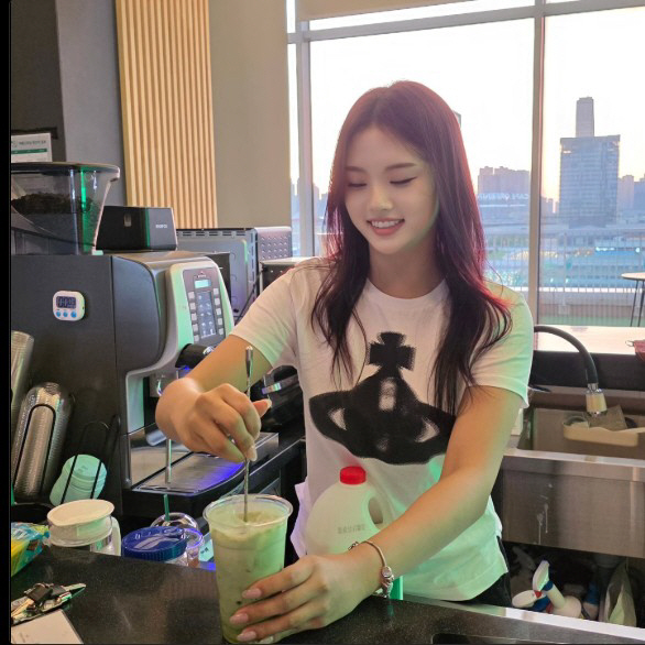Lee Dong-guk's Daughter Jaeshi's Real Vacation for a prestigious university student...Part-time job is out in 30 minutes