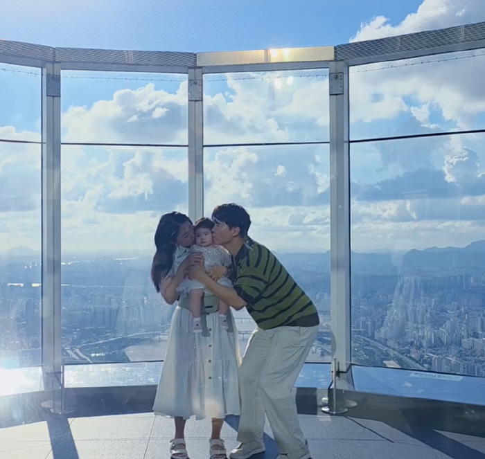 Park Soo-hong, a real family that was achieved like a miracle..Mom who got smaller and Jay who got a lot bigger