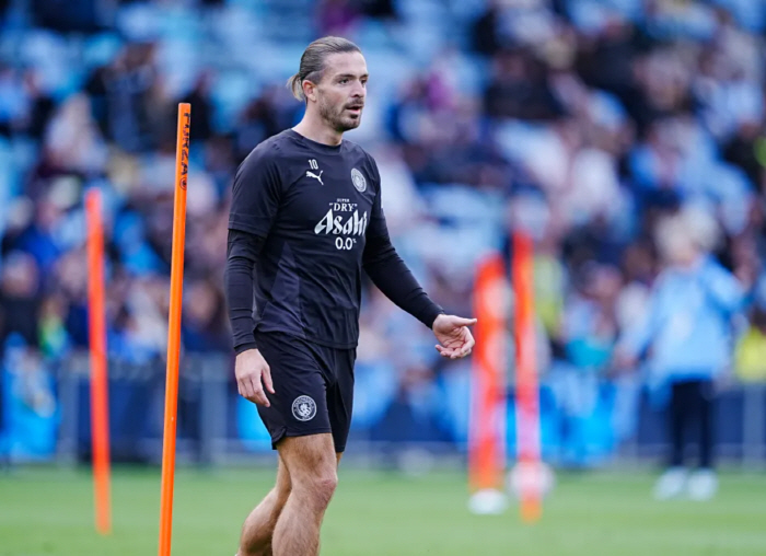 Slow Tottenham was beaten again Grealish, who went as an alternative to Son Heung-min, finally counts down on Everton's loan. The first tier of media, the hell we're talking about