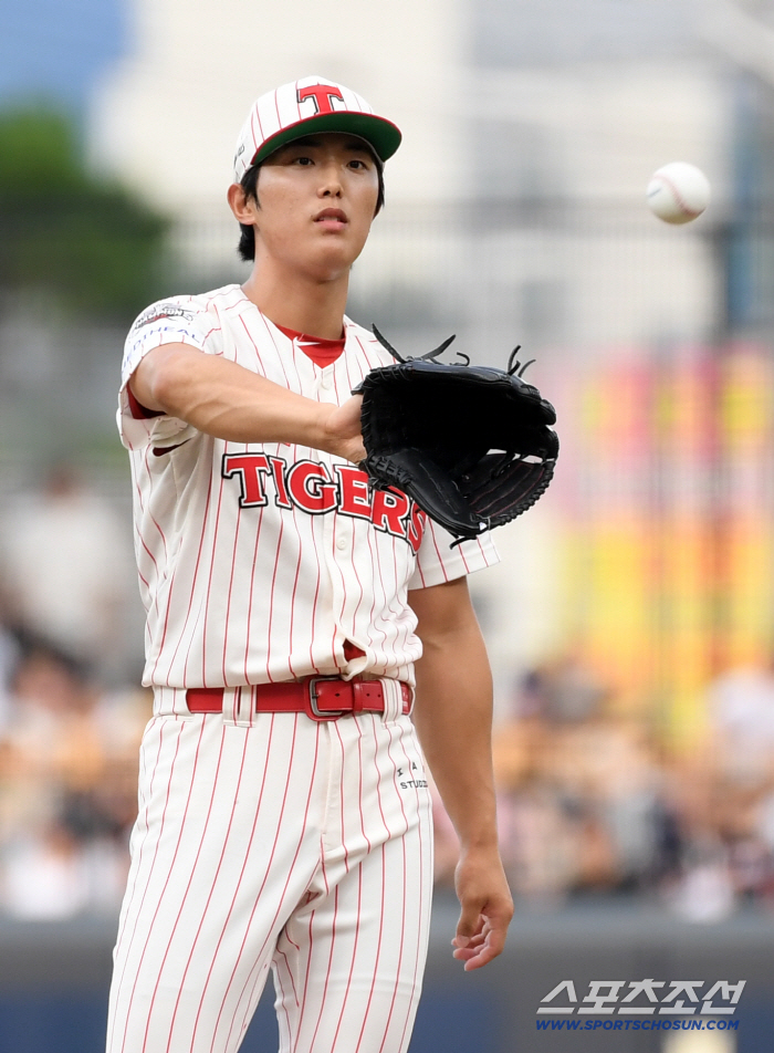 Was the ERA 10.80 of the shock of 1.1 innings a Changjin shock or was Lee Eui-ri objectionable