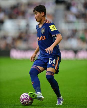  Korean Yamal Park Seung-soo was assigned to the locker after training for the first teamI can see the opening entry!