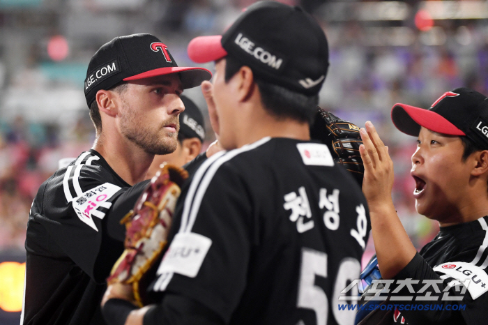 The family is different, with seven scoreless innings of a new foreign pitcher. Yum Liang Praises Our Players for Winning Without Back-to-back defeats 