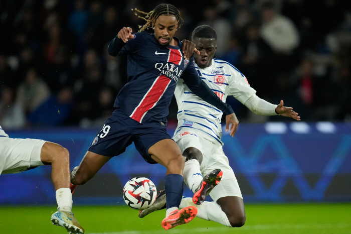 HERE WE GO officially! Rumors of Liverpool recruiting PSG strikers → Impossible, focused on recruiting Isaac...160 billion won in transfer fees