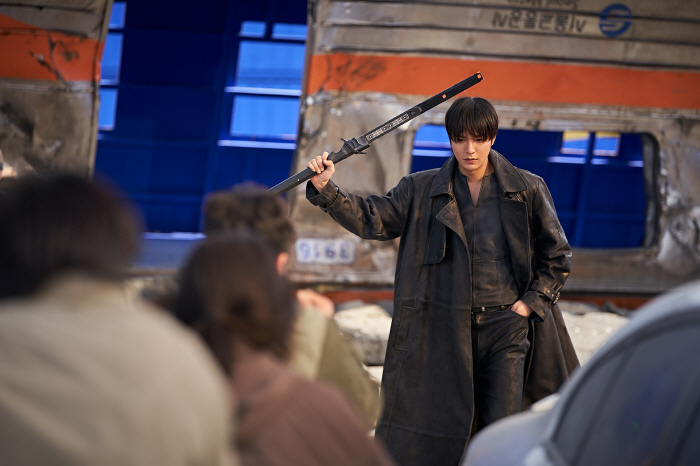 His immersion and chemistry are at full level...Ahn Hyo-seop → Na Na Jeon-doksi reveals behind-the-scenes footage