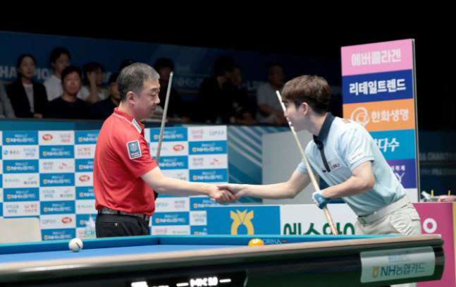 I caught up with them all...Veteran Eom Sang-pil, who dreamed of winning his first championship after two missed shots, failed to win the PBA after a close race, and Shin Mori was thrilled to win his first championship