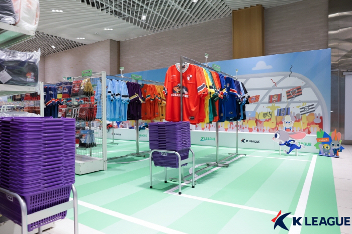 K-League aims to improve brand value following the expansion of profits from new market development in collaboration with Zootopia Trading Card Bulummarble