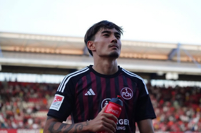 Korean national university finally has a naturalized player! MF Kastrov confirms change in Germany → Korea Federation of Axis Cooperation