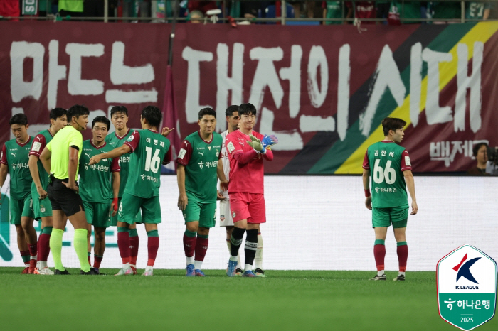 Lee Chang-geun, a key GK, eventually aims to rebound to the operating table, the biggest negative factor in Daejeon