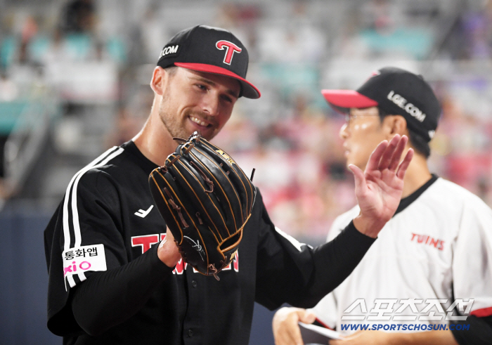 Lucky Man to win 7 innings, 77 pitches and 7K no runs. 153km Tolhurst Crazy Debut