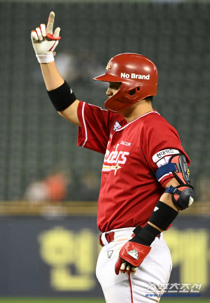 My shoulders are good, but... Even in the fifth year, prospect tag → Confidence explodes as he regained his initial commitment...I repaid the trust of the head coach 