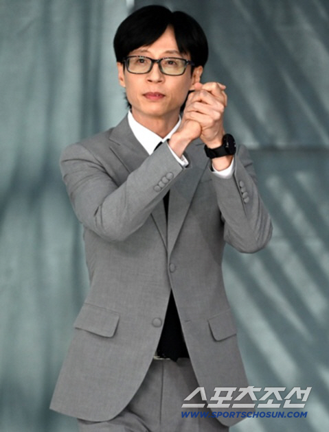 Yoo Jae-seok, Yoo Yeon-seok, Ji Jin-hee & Ji Seok-jin Bond Over ‘Rogue Teen’ Memories