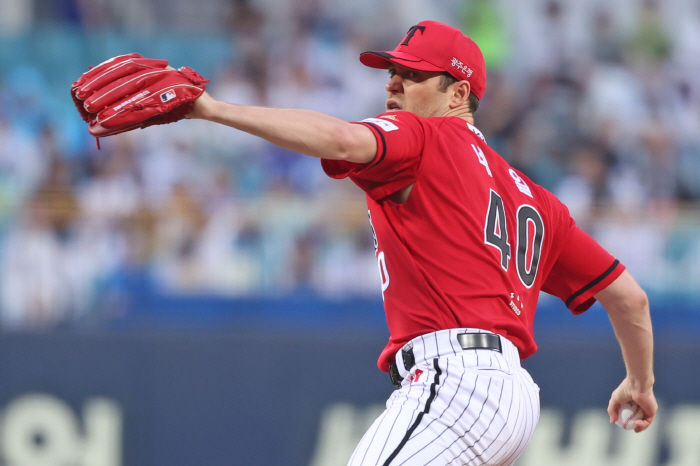 The ace who didn't dare shake his head and Tetonam's presence was 7 scoreless innings