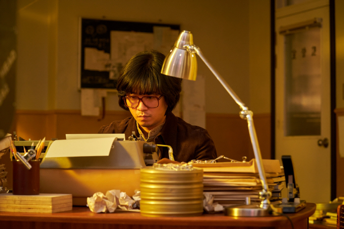 Director Cho Hyun-chul to be a difficult movie director..Breathing with Lee Ha-nee and Bang Hyo-rin (Ema)