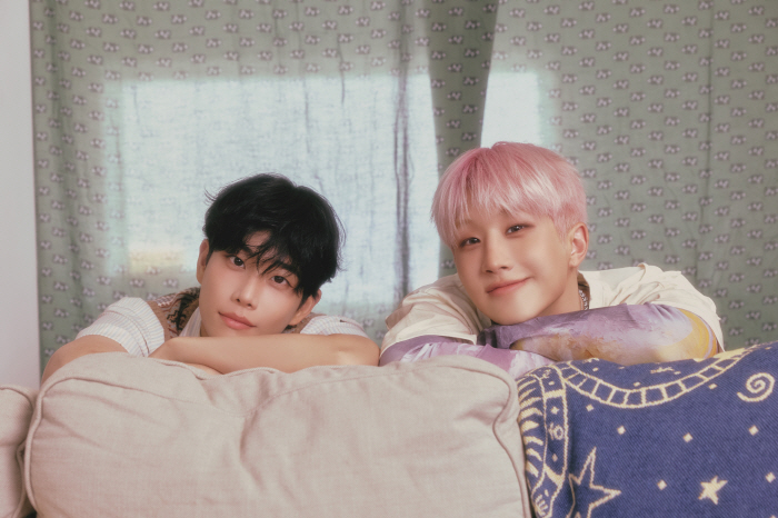  Cha Eun-Woo, I hope you put on sunscreen well...Cha Eun-Woo paved the way. I'll use a shortcut