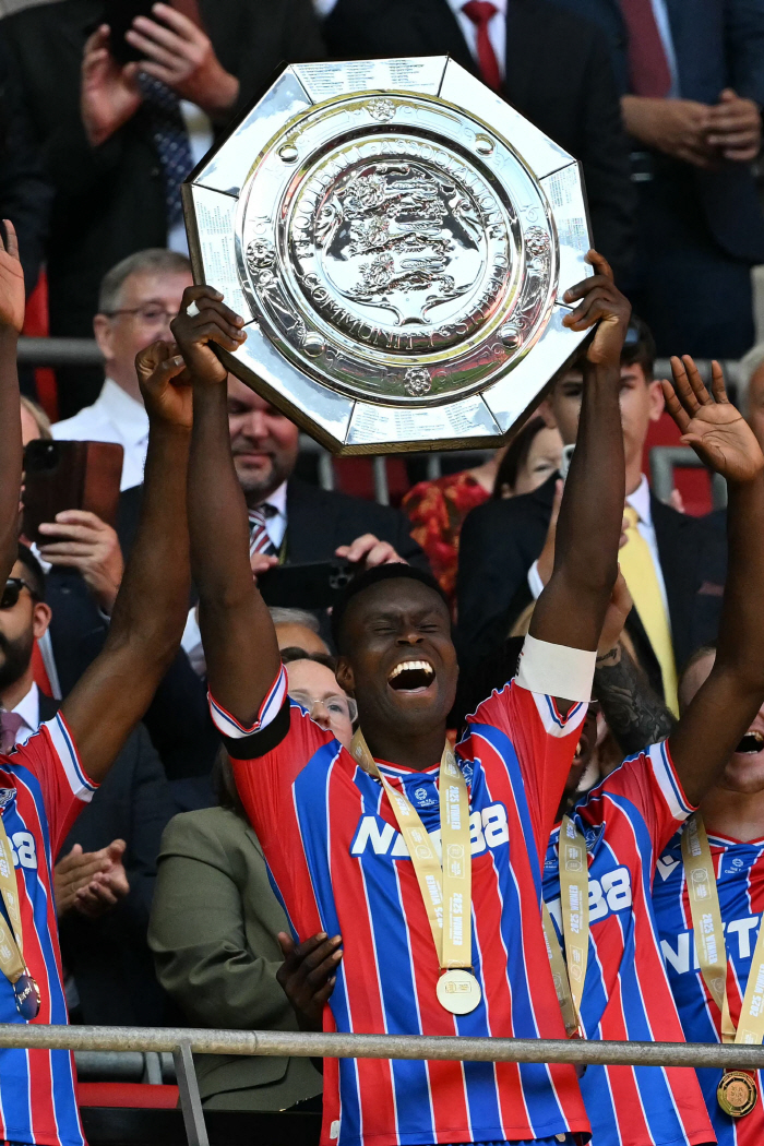 It's crazy! Liverpool transfer market floods, Tottenham turn down £70m offer to bring out Crystal Palace key defender