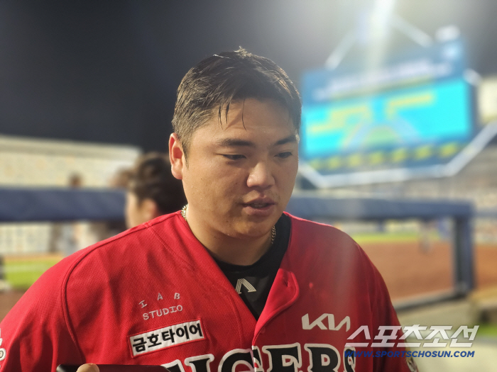No base, I only aimed for fastballs. First Grand Slam final shot in my life, a change in the 40% young catcher in the second half, with a positive mind