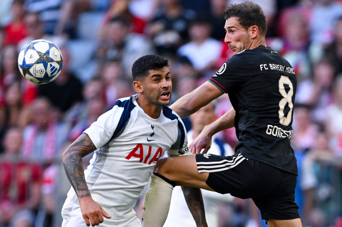 Our Romero has changed 56 minutes after Frank's appointment → Son Heung-min is officially appointed as a new captain...A good director, a tremendous turn of glory