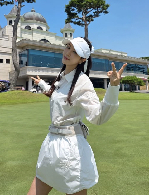 Park Han-byeol, Burning Sun Husband Returns → Relaxed Golf Daily Good Shot 