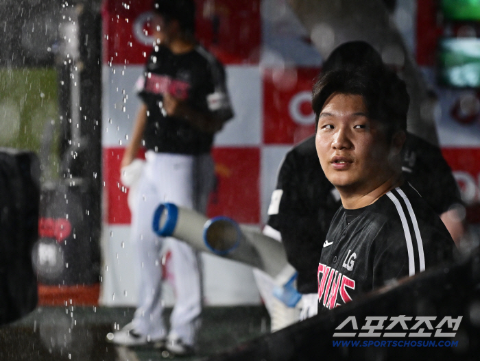  Moon Bo-kyung is sad to cancel the game