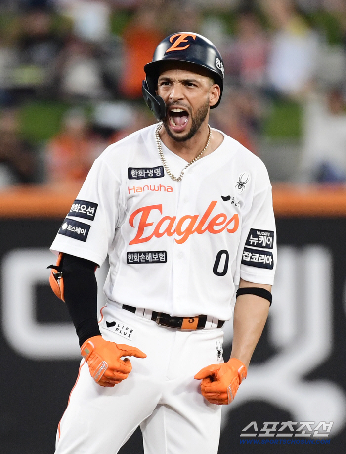  A RBI double that continues Liberato's chance