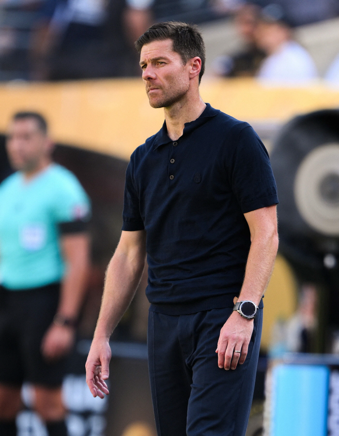 Super awesome! Real Madrid's surprise recruitment...Tottenham love call £100m star target shocking move