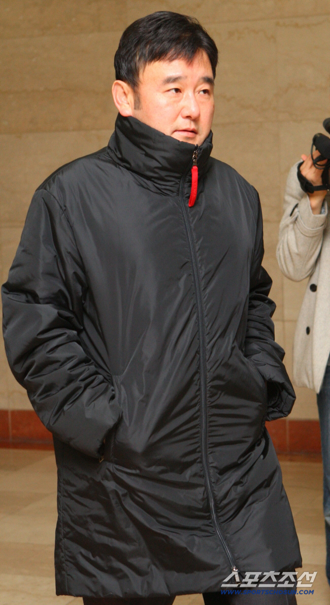  'Thought it was a donation' Jeong Ho-geun, who became a shaman, 'unreported' five years' worth of tax...full payment of tardiness