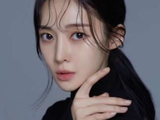 Tiara Arum Suspends One Year of Suspension of Fraud Charges Against Fans...My boyfriend is sentenced to prison