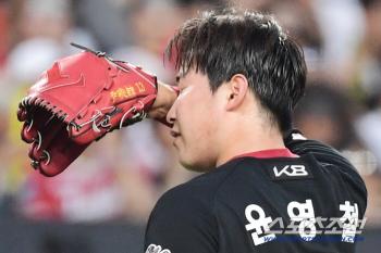 Yoon Young-chul, who is out of injury, will finally go to the operating tableOut of season for elbow ligament reconstruction