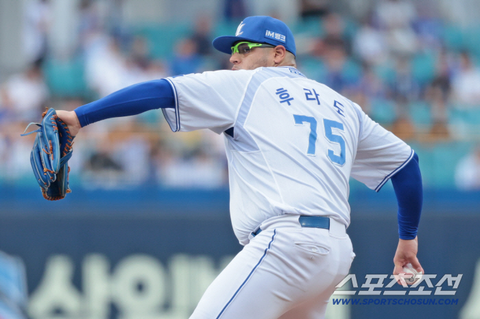 I trust you infinitely. The second game after returning from injury, the head coach will be okay this time. The MVP is predictive, Han Jun-su