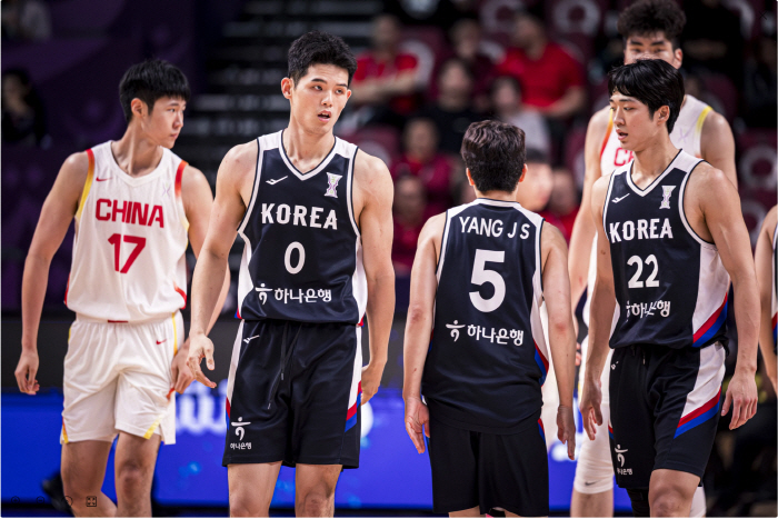 If only two 3-pointers went in... Korean Basketball Fired to Fight, chased under the chin of the Great Wall, but ultimately failed to win the final