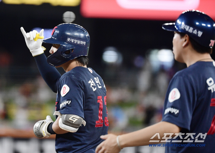 Jeon Min-jae's timely hit with one RBI again