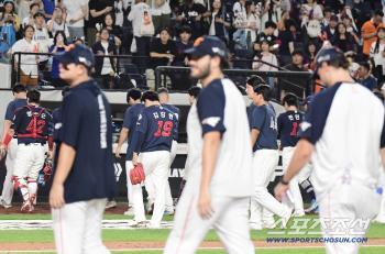  Lotte lost six consecutive games after 11 extra innings