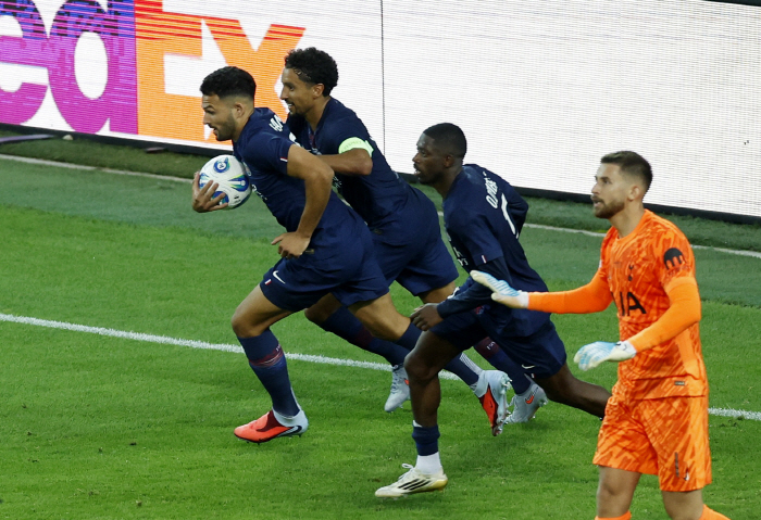 Lee Kang-in, the all-time related power, explodes with his crazy left foot for his first goal of the season penalty shootout goal! PSG wins for the first time with 02→22→ penalty shootout miracle reversal drama against Tottenham without hands