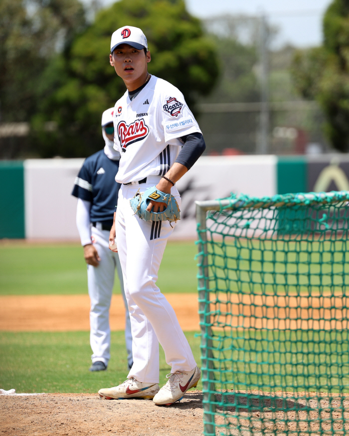 Why did you make a pledge for free when you come to a Chinese restaurant wearing my uniform…2600 rpm 3 years of hard work, this pitcher, you can look forward to it