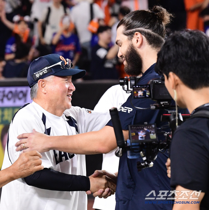 4 consecutive wins → Ace is on the verge of winning first place? The 1,000-win coach thought differently. 