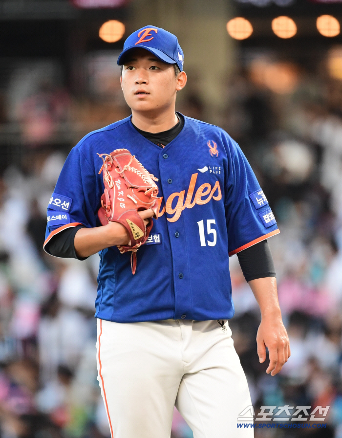 Better than 7.8 billion FA! Moon Hyun-bin's wedge 3 points  Jung Woo-ju 155km banging...Son Ah-seop's homecoming Hanwha catches NC and breaks down for five consecutive wins 