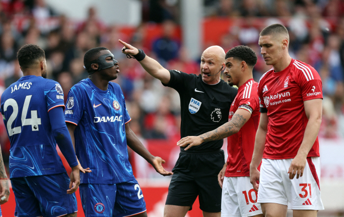 Goalkeeper 8-second rule → Just say the corner kick cap, EPL, let's find out about the different rules!