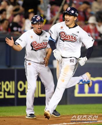  Ahn Jae-seok of Doosan, a walk-off gun, dramatic moment