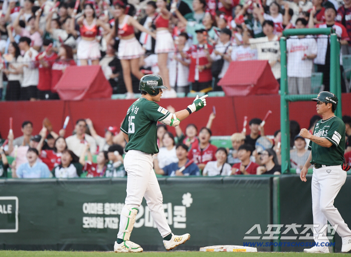  Han Yu-sum makes a timely RBI