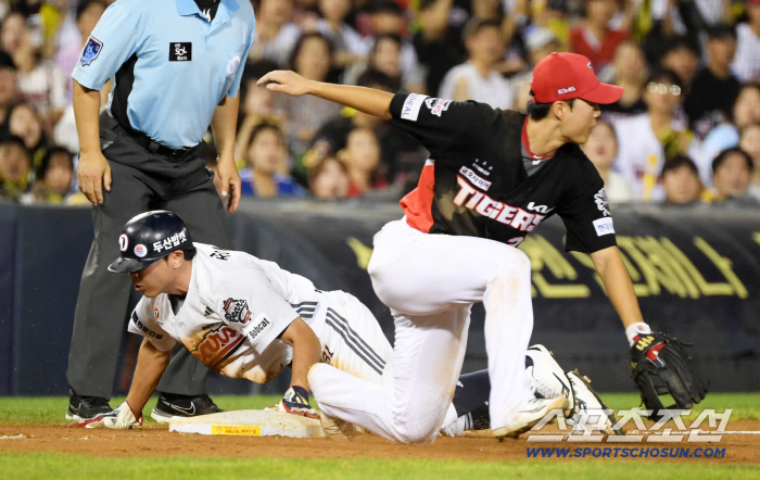  Jung Soo-bin and Park Min's throwing error intersected with joy and sorrow