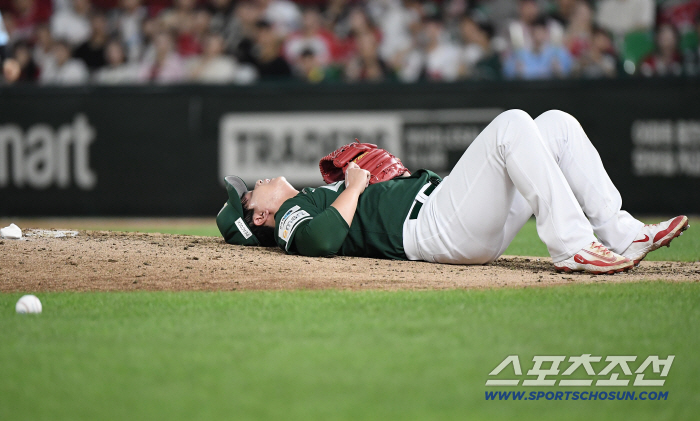  Kim Min hit by Koo Bon-hyuk's hitting ball